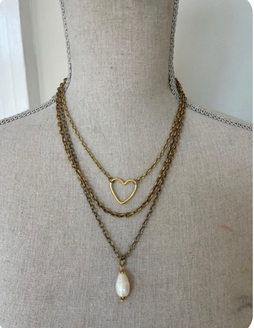 Belle heart and pearl triple strand