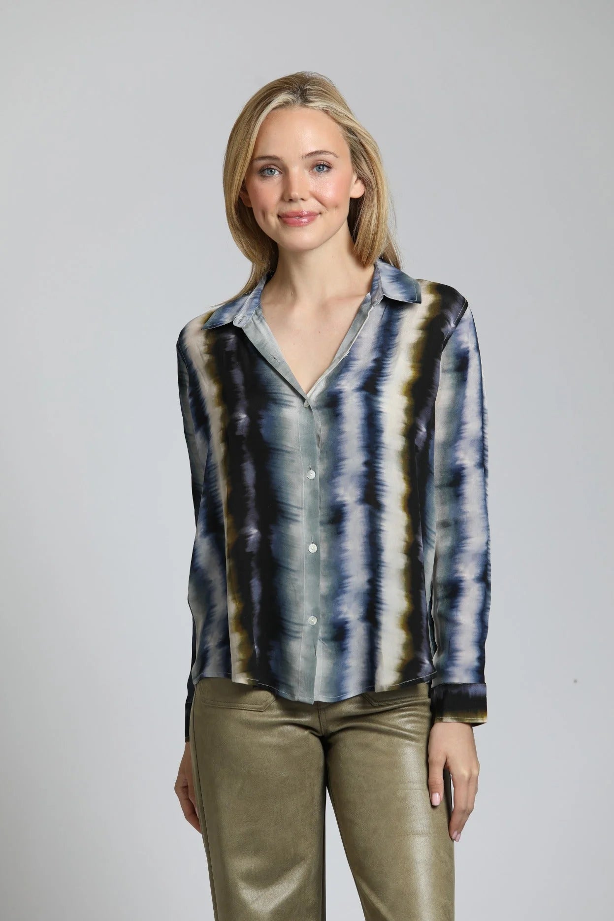 APNY Vertical Wave Blouse