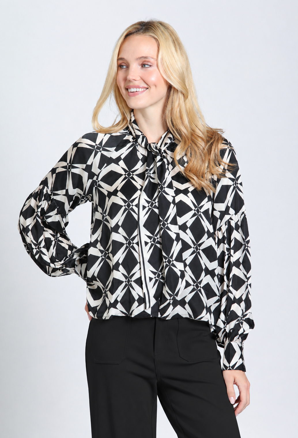 APNY Midnight & Ivory tie front blouse