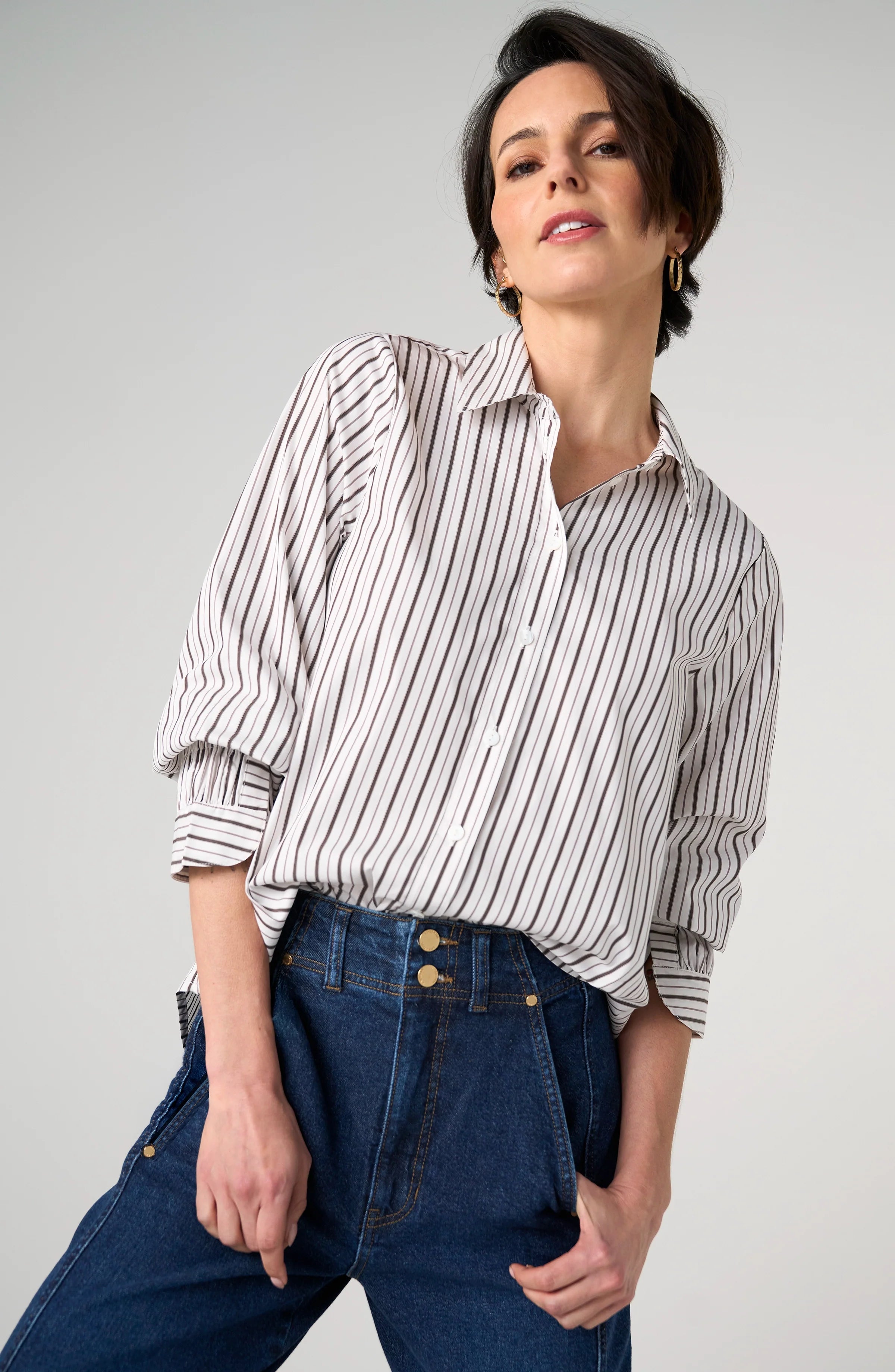 LPLA Adjustable Sleeve Button Front