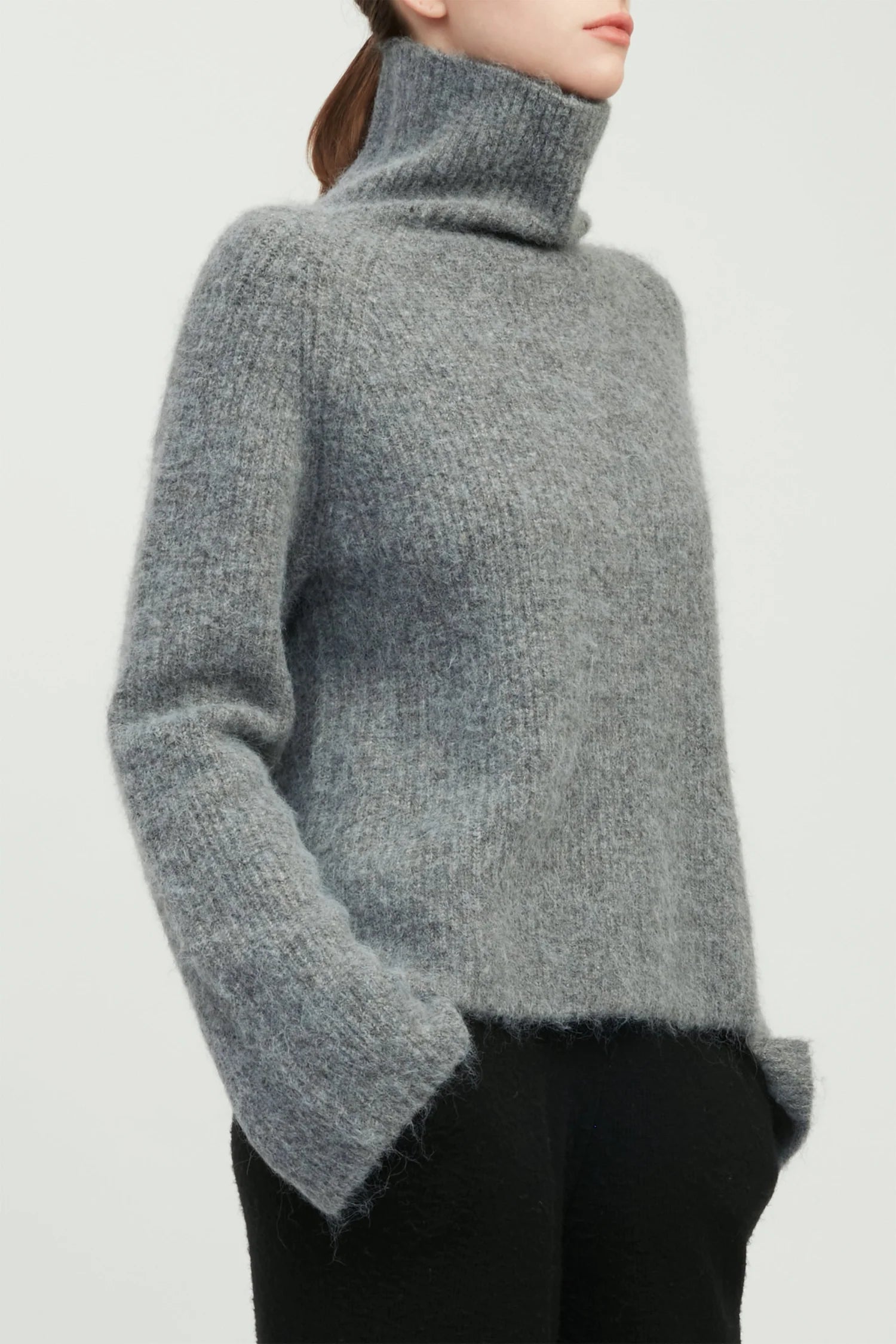 LBM Monical Funnel Neck Sweater ONE SIZE
