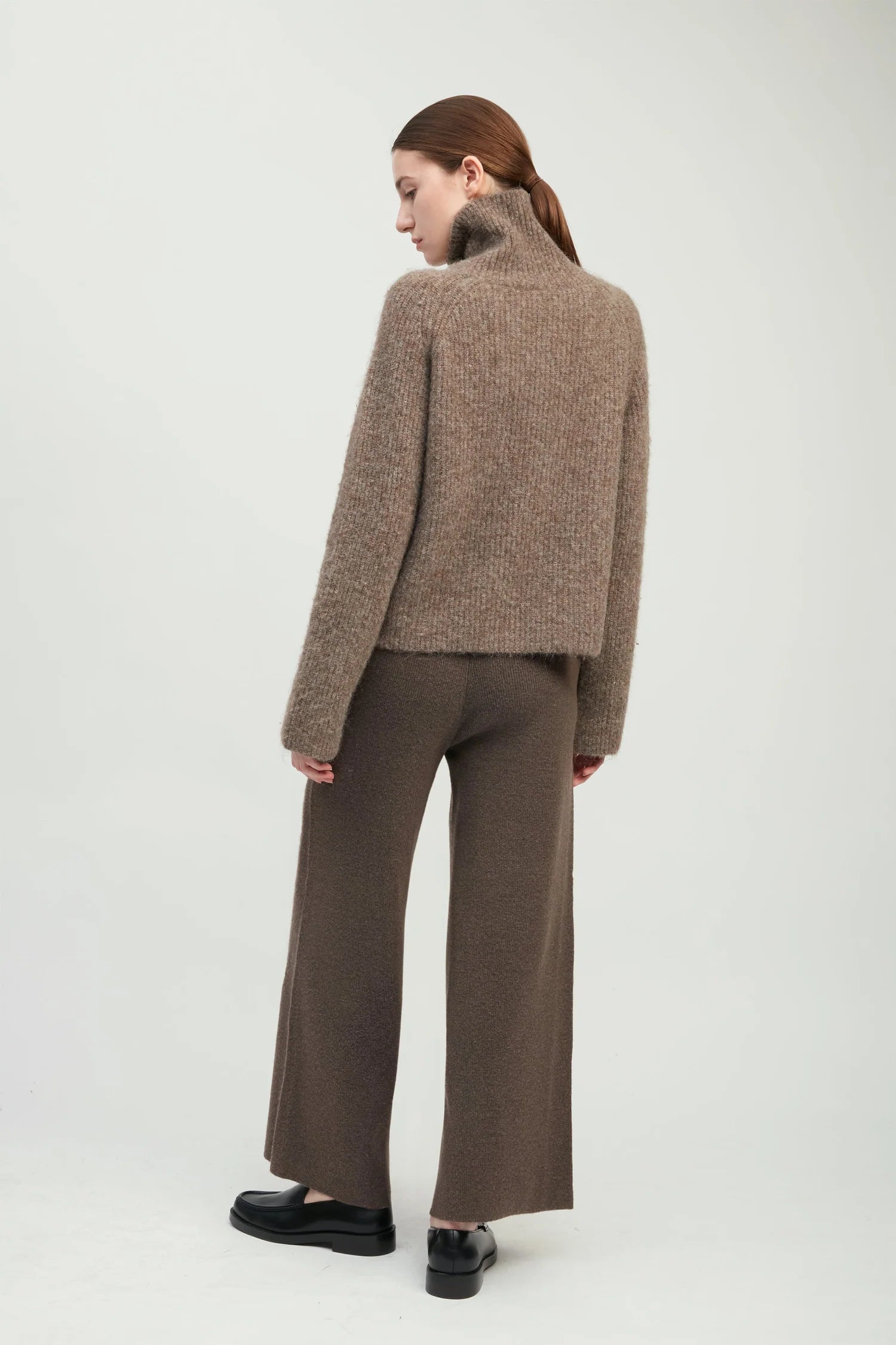 LBM Monical Funnel Neck Sweater ONE SIZE