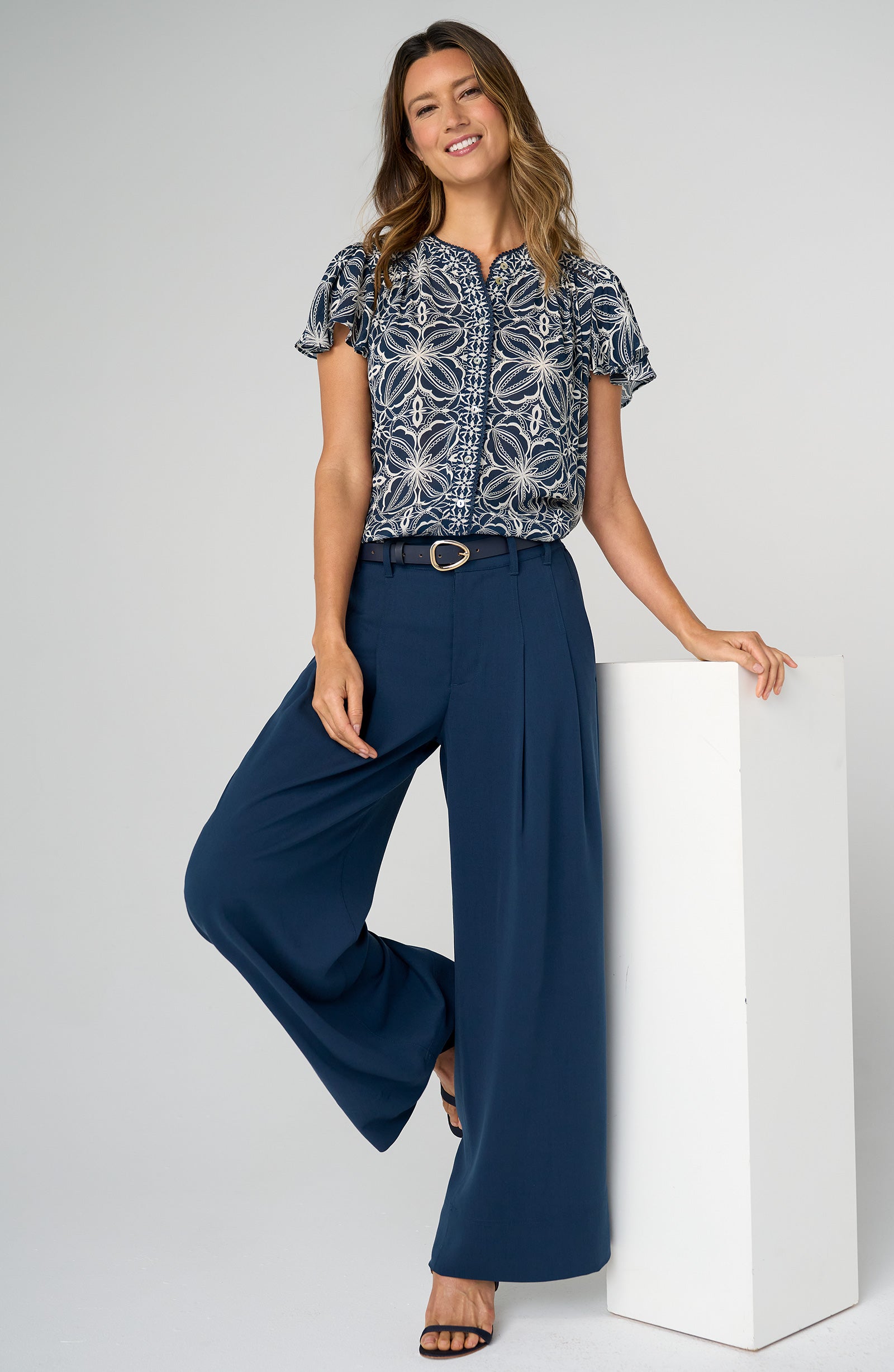 LPLA Pleated Trouser