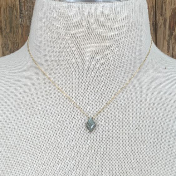 labradorite dagger necklace