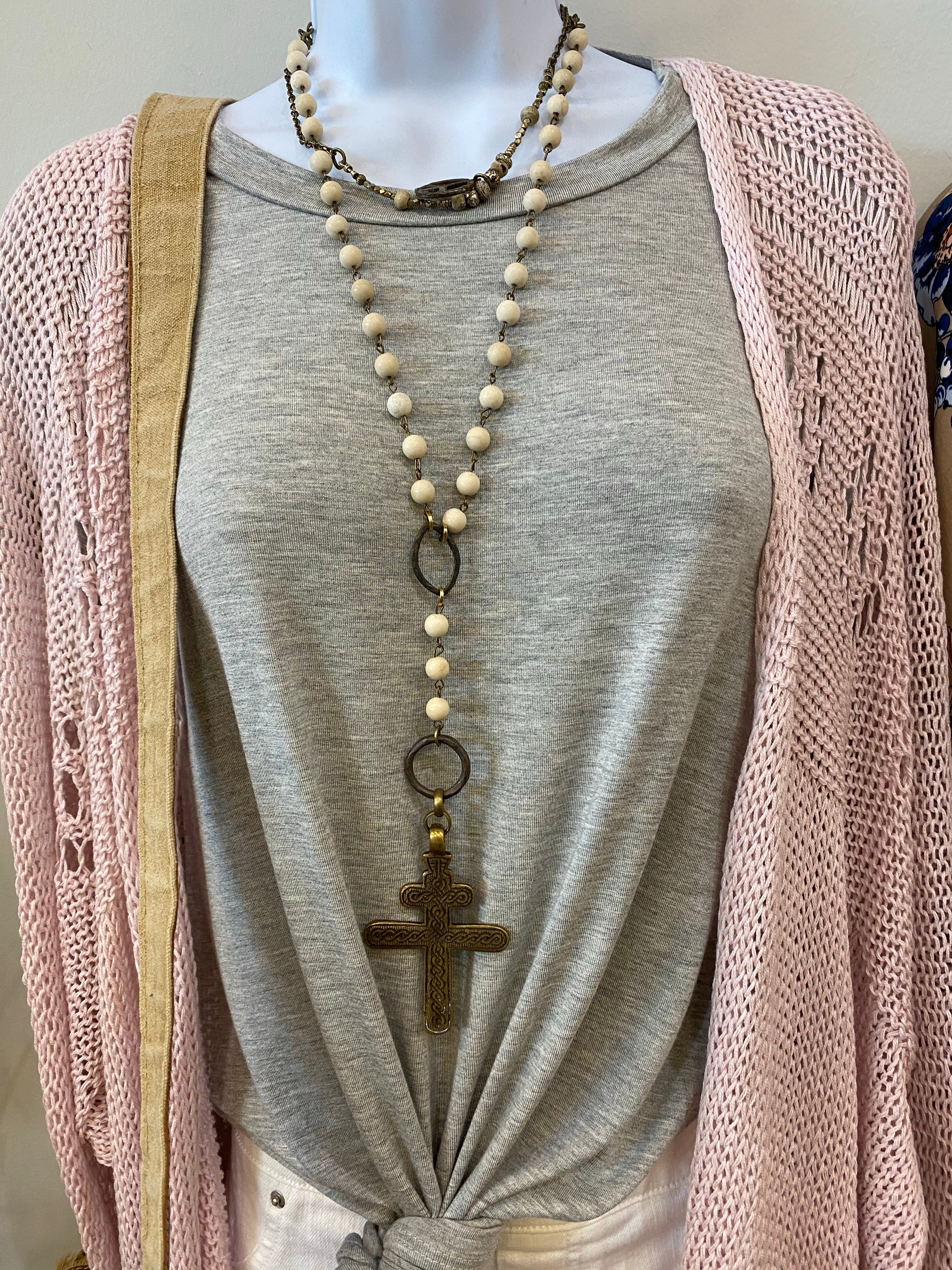 Funky Y style necklace with  cross